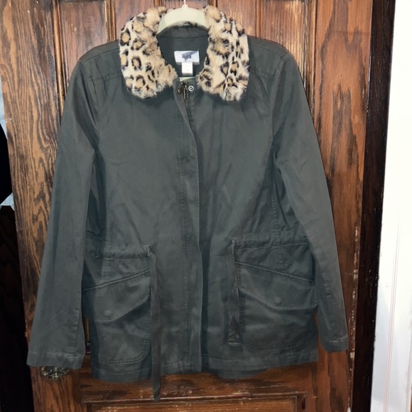 LOFT long green coat with leopard fuzz trim - Picture 3 of 6